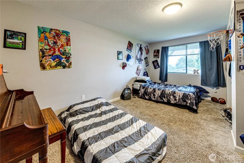 Property photo for 1807 E 3rd Street, Port Angeles photo 29