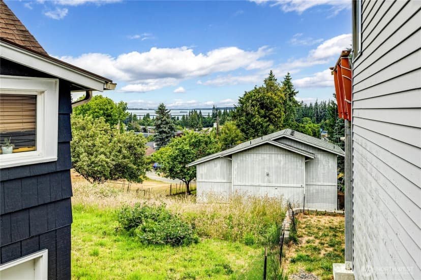 Property photo for 1807 E 3rd Street, Port Angeles photo 32