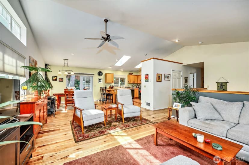 Property photo for 4243 Holcomb Street, Port Townsend photo 5