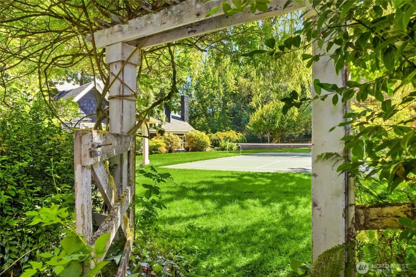 Property photo for 7703 Fletcher Bay Road Ne, Bainbridge Island photo 30