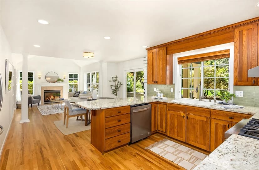Property photo for 7703 Fletcher Bay Road Ne, Bainbridge Island photo 16
