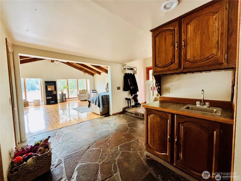 Property photo for 1311 Sw Lake Roesiger Road, Snohomish photo 18