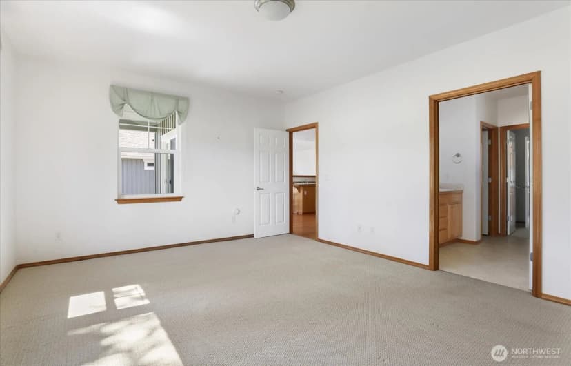 Property photo for 1341 Sw Xavier Drive, Oak Harbor photo 22