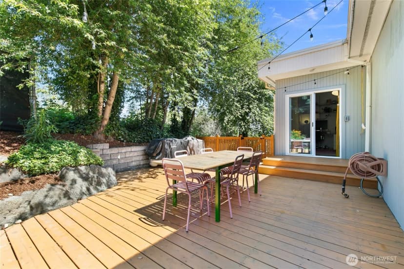 Property photo for 600 Sw Cloverdale Street, Seattle photo 26