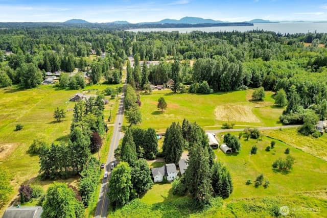 Property photo for 8597 Harborview Road, Blaine photo 3