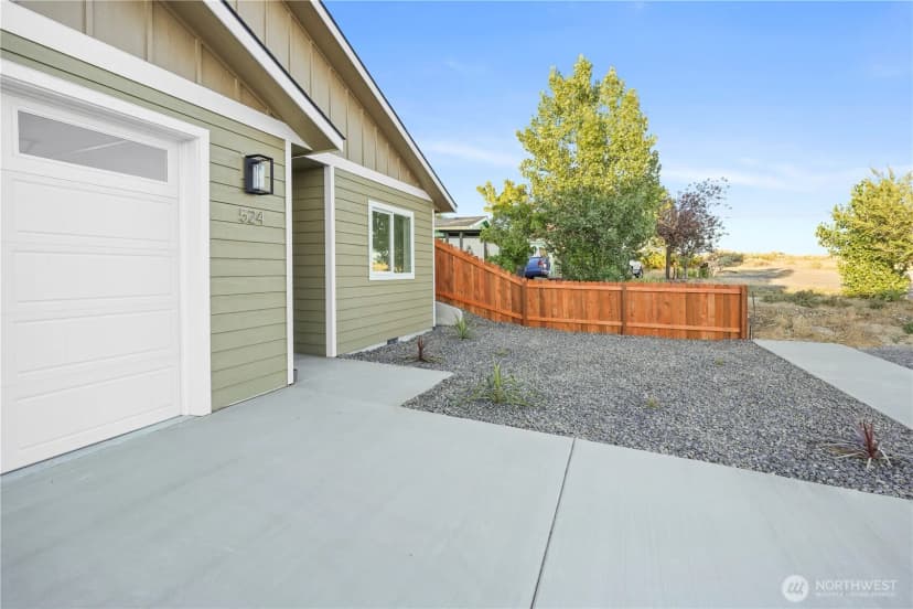 Property photo for 524 2nd Avenue Se, Soap Lake photo 22