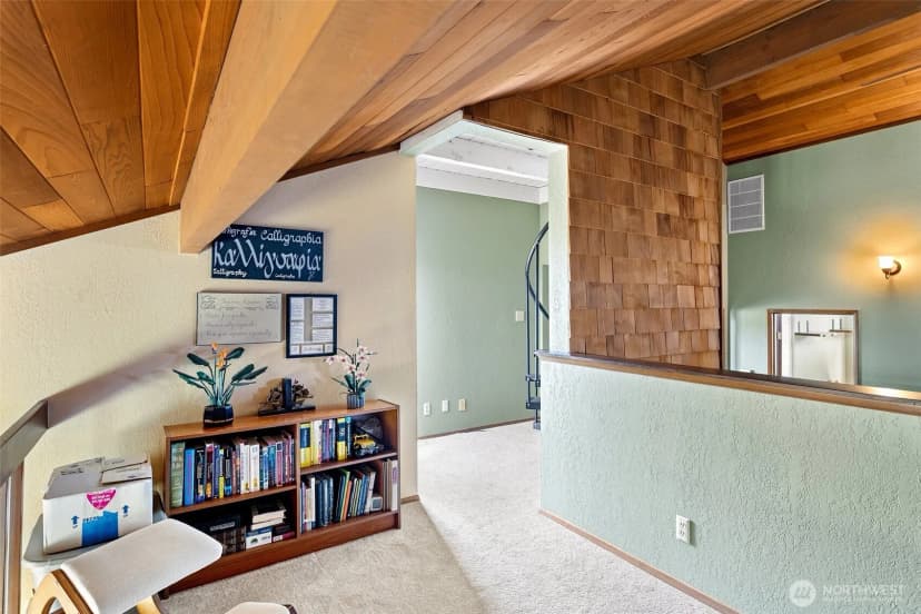Property photo for 8116 Kaster Drive Ne, Bremerton photo 23
