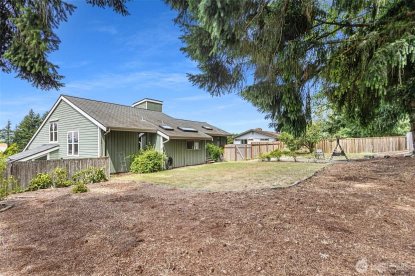 Property photo for 8116 Kaster Drive Ne, Bremerton photo 32