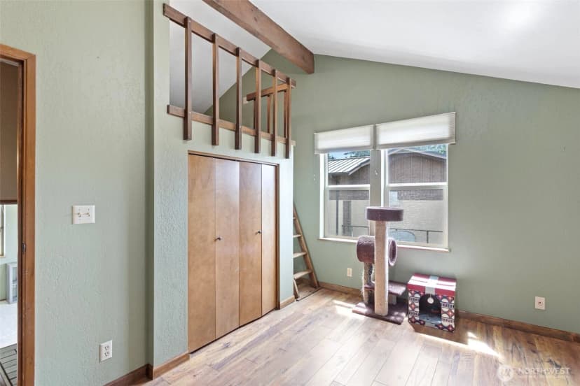 Property photo for 8116 Kaster Drive Ne, Bremerton photo 30