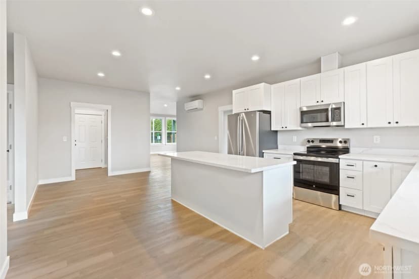 Property photo for 251 Kakela Road, Winlock photo 9