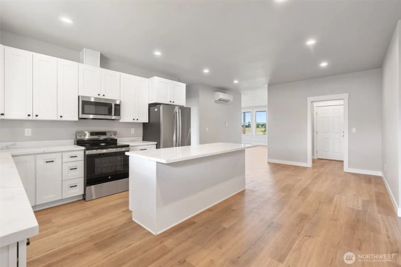 Property photo for 253 Kakela Road, Winlock photo 9