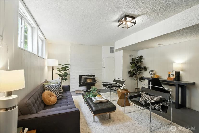 Property photo for 8457 Renton Avenue S, Seattle photo 18