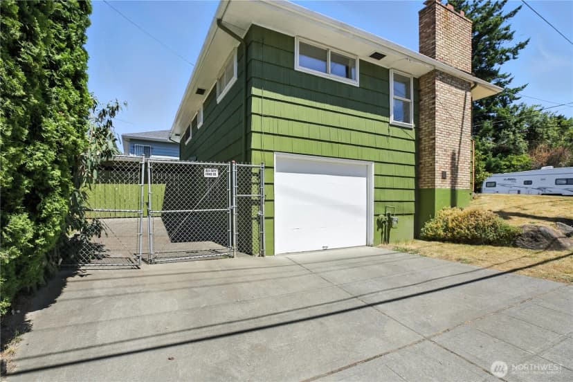 Property photo for 8457 Renton Avenue S, Seattle photo 28