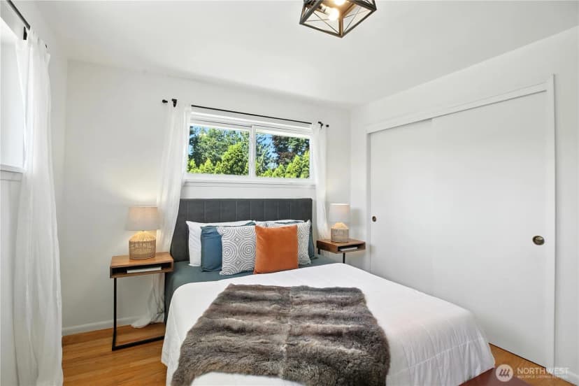 Property photo for 8457 Renton Avenue S, Seattle photo 17