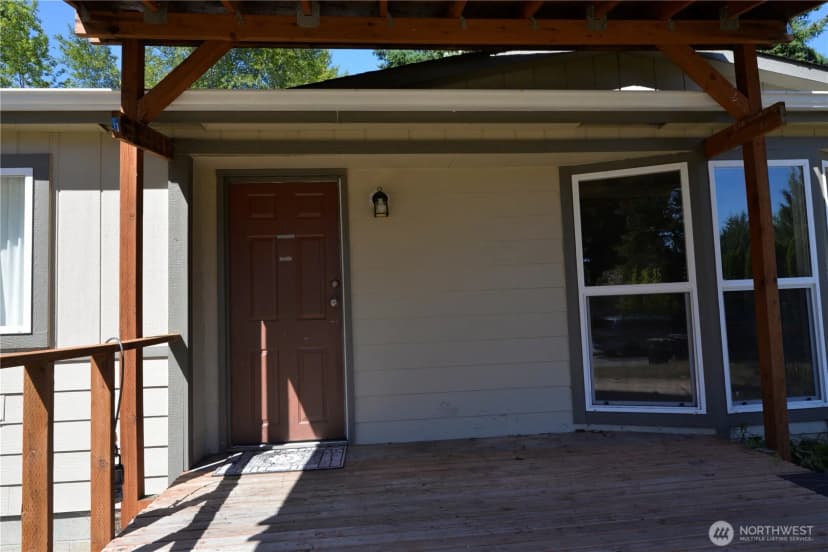 Property photo for 19126 98th Avenue Ct E, Puyallup photo 3
