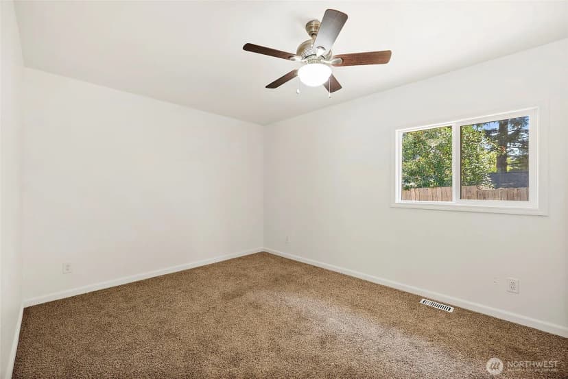Property photo for 2312 Ne Wyoming Street, Bremerton photo 19