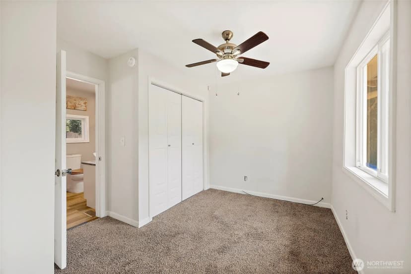 Property photo for 2312 Ne Wyoming Street, Bremerton photo 8