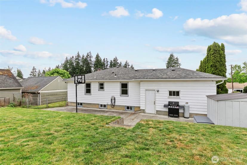 Property photo for 706 N 16th Avenue, Kelso photo 20