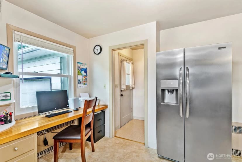Property photo for 706 N 16th Avenue, Kelso photo 8