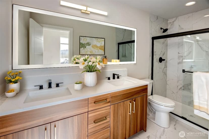 Property photo for 6722 Ne 187th Street #101, Kenmore photo 7