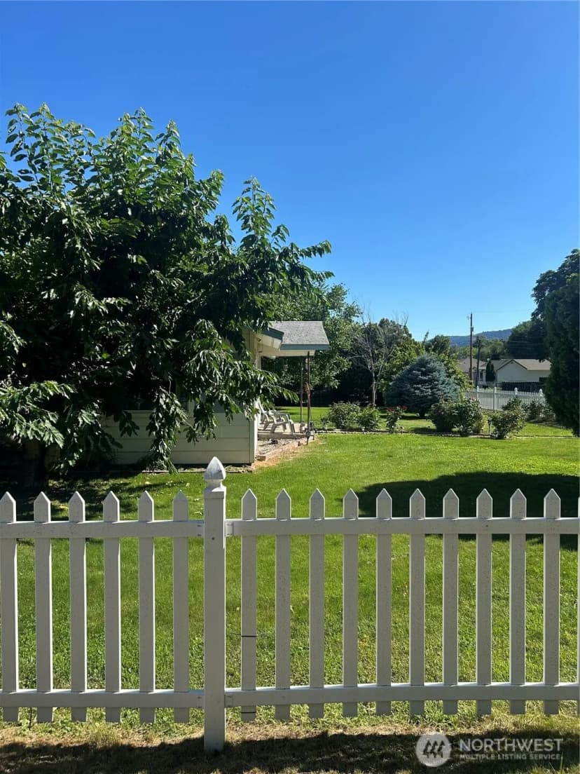 Property photo for 517 Juniper, Oroville photo 5