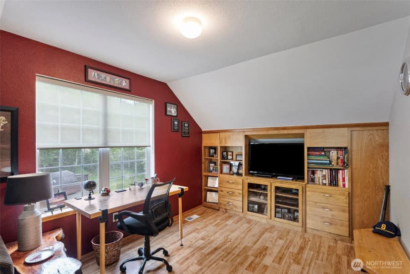 Property photo for 26427 142nd Avenue E, Buckley photo 12