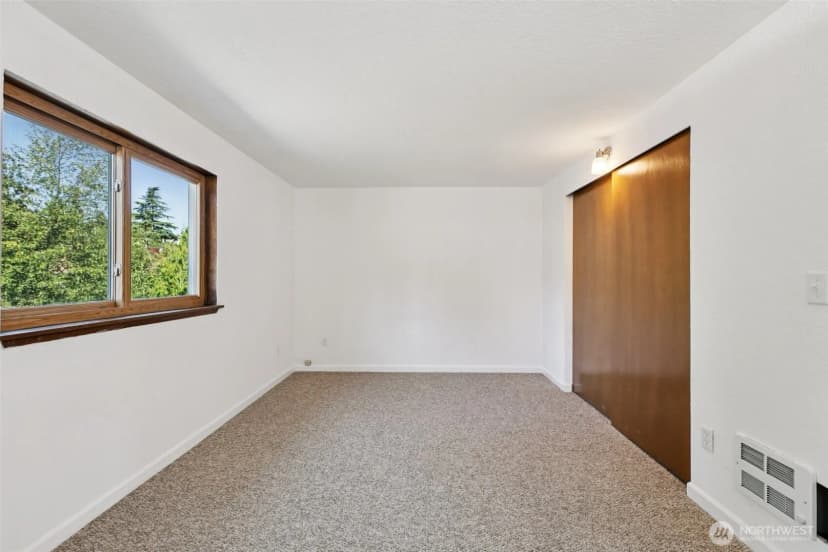 Property photo for 3000 Sw 106th Street, Seattle photo 13