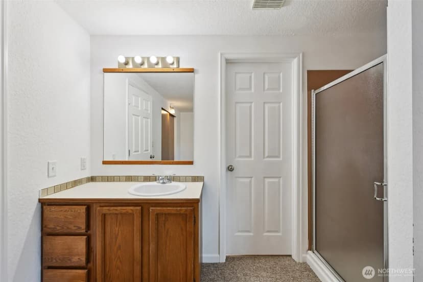 Property photo for 3000 Sw 106th Street, Seattle photo 18