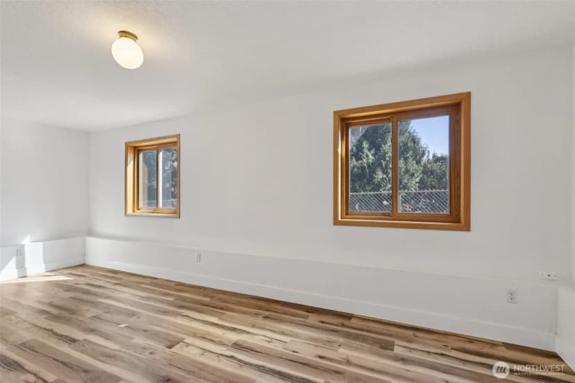 Property photo for 3000 Sw 106th Street, Seattle photo 21