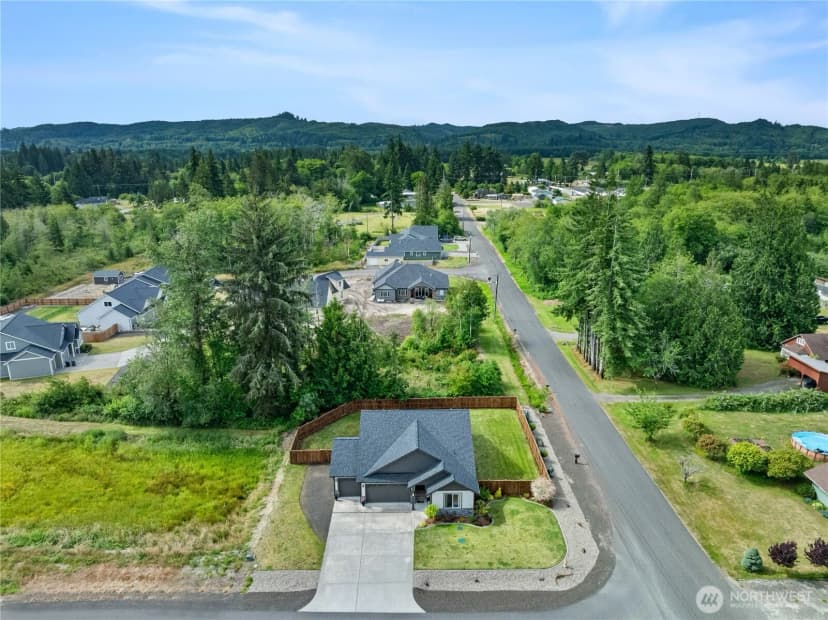Property photo for 10 Coyote Road, Montesano photo 36