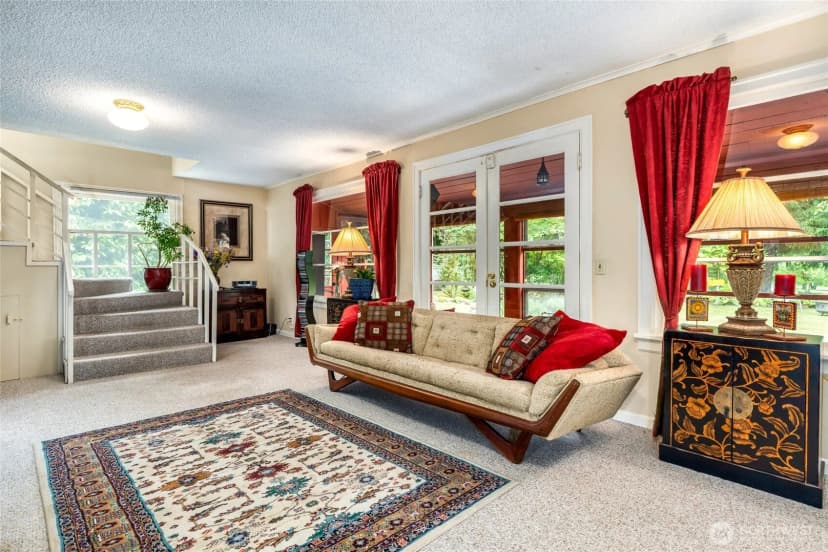 Property photo for 23606 Se Tiger Mountain Road, Issaquah photo 15