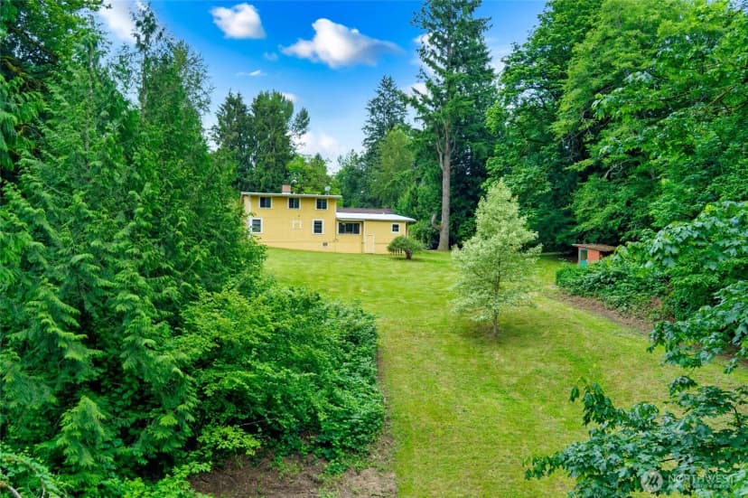 Property photo for 23606 Se Tiger Mountain Road, Issaquah photo 32