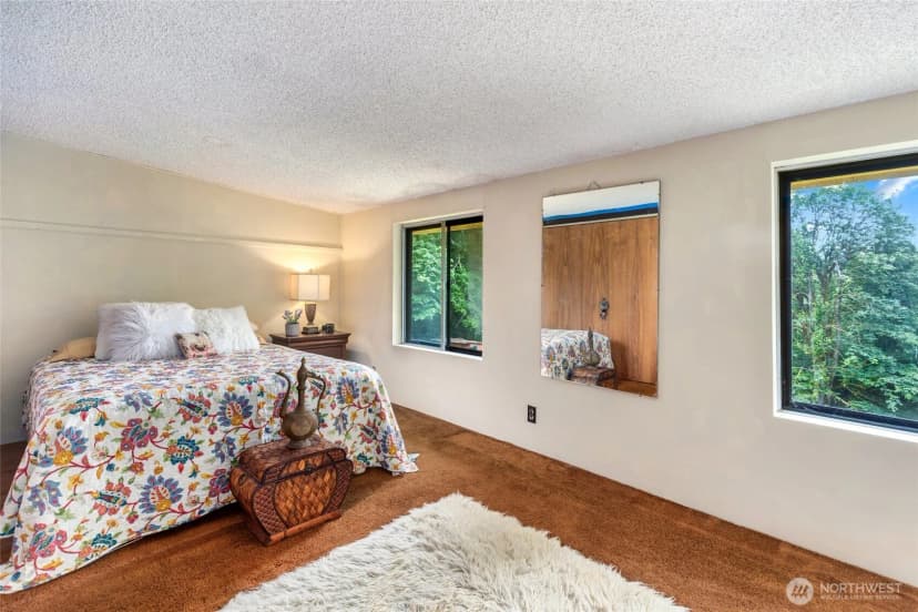 Property photo for 23606 Se Tiger Mountain Road, Issaquah photo 27
