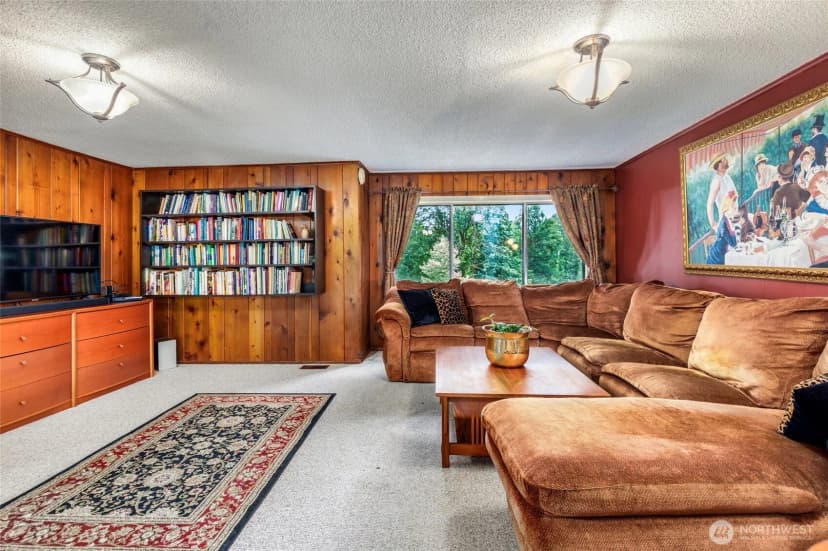 Property photo for 23606 Se Tiger Mountain Road, Issaquah photo 20