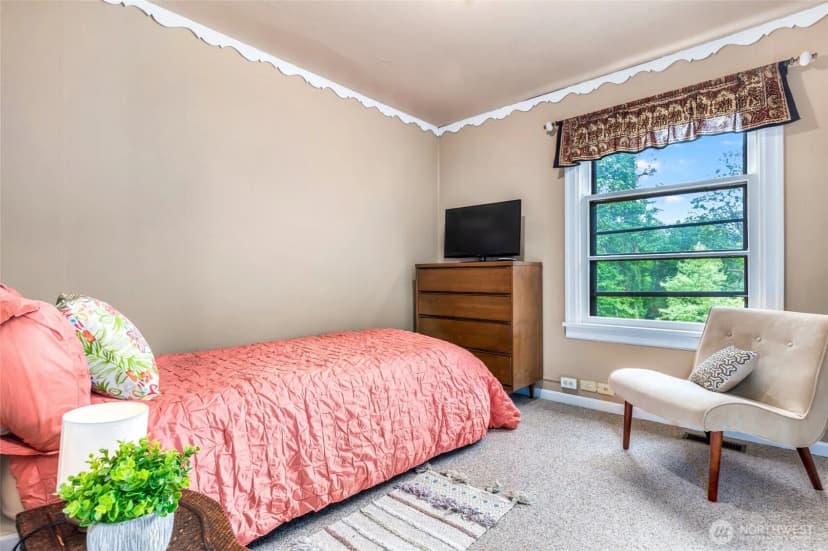 Property photo for 23606 Se Tiger Mountain Road, Issaquah photo 31