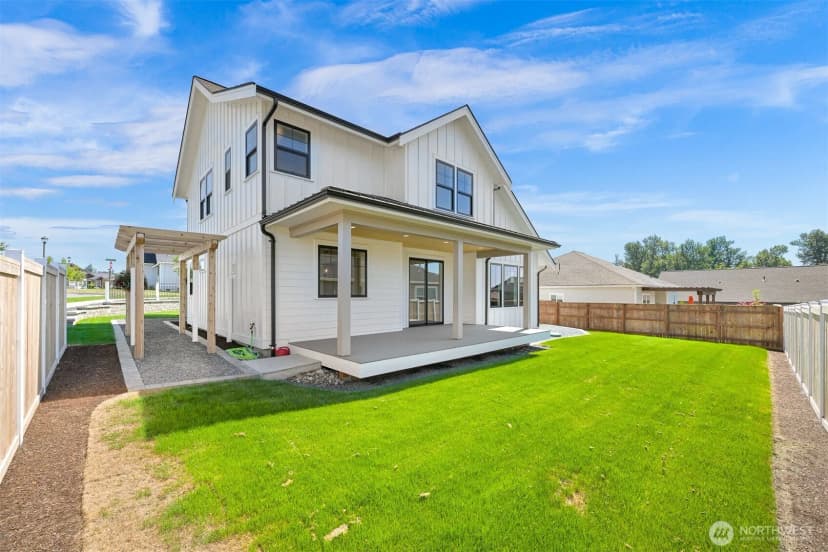 Property photo for 1937 Benjamin Court, Lynden photo 31