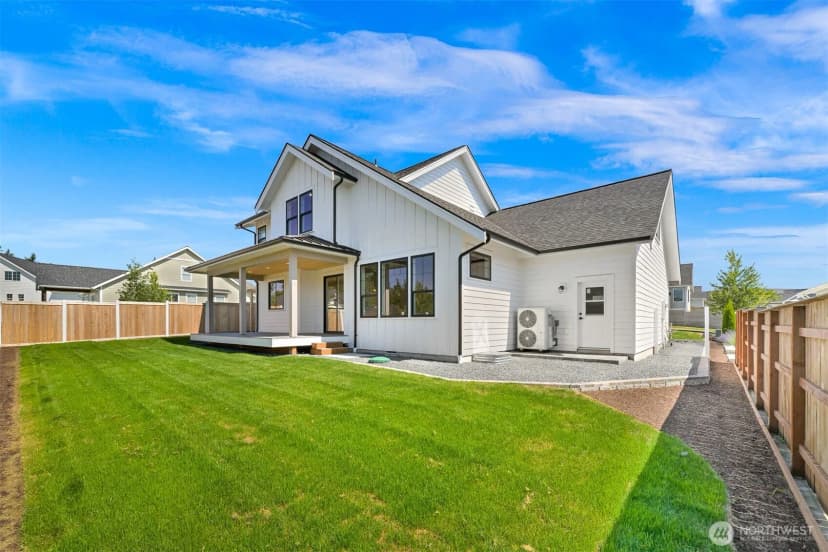 Property photo for 1937 Benjamin Court, Lynden photo 33