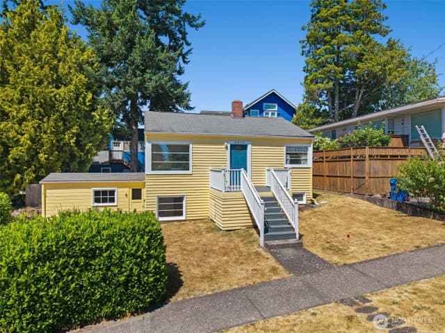 Property photo for 3010 W Smith Street, Seattle
