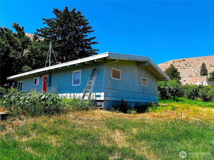 Property photo for 19694 Us Hwy 97a, Chelan photo 6