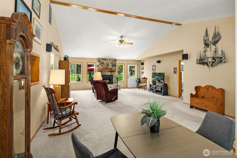 Property photo for 10700 Westside Road, Cle Elum photo 8