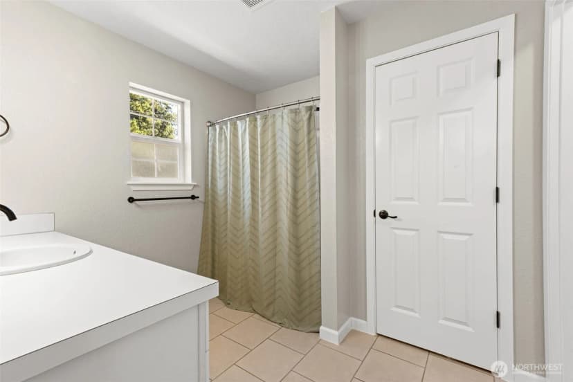 Property photo for 7729 41st Avenue Se, Lacey photo 24