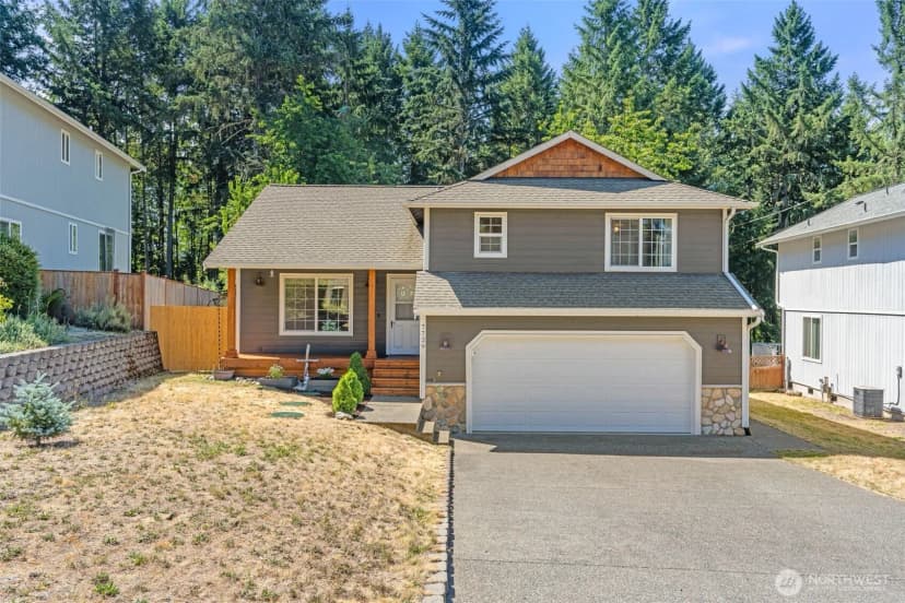 Property photo for 7729 41st Avenue Se, Lacey photo 2