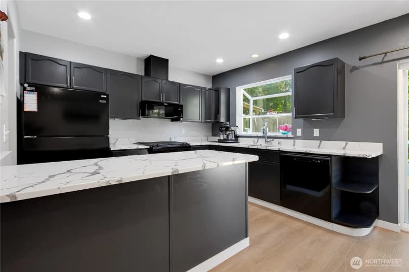 Property photo for 22501 133rd Avenue Ct E, Graham photo 10