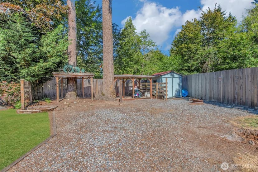 Property photo for 22501 133rd Avenue Ct E, Graham photo 30