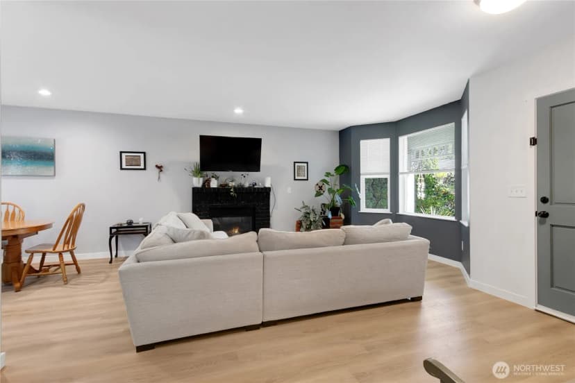Property photo for 22501 133rd Avenue Ct E, Graham photo 6