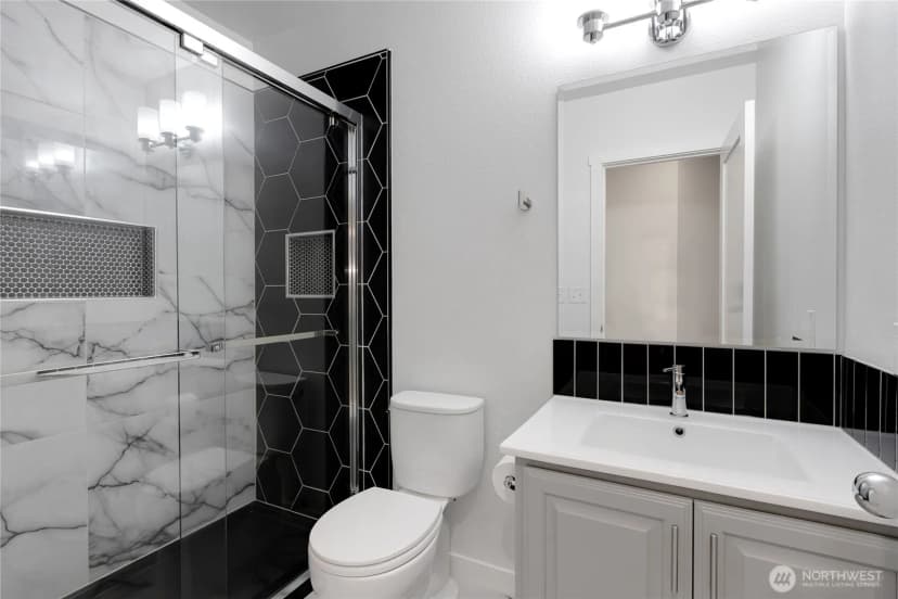 Property photo for 22501 133rd Avenue Ct E, Graham photo 20