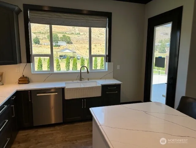 Property photo for 2605 Rock Island Road, East Wenatchee photo 12