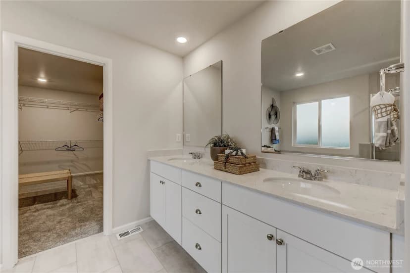 Property photo for 4281 Wandering Way, Port Orchard photo 20