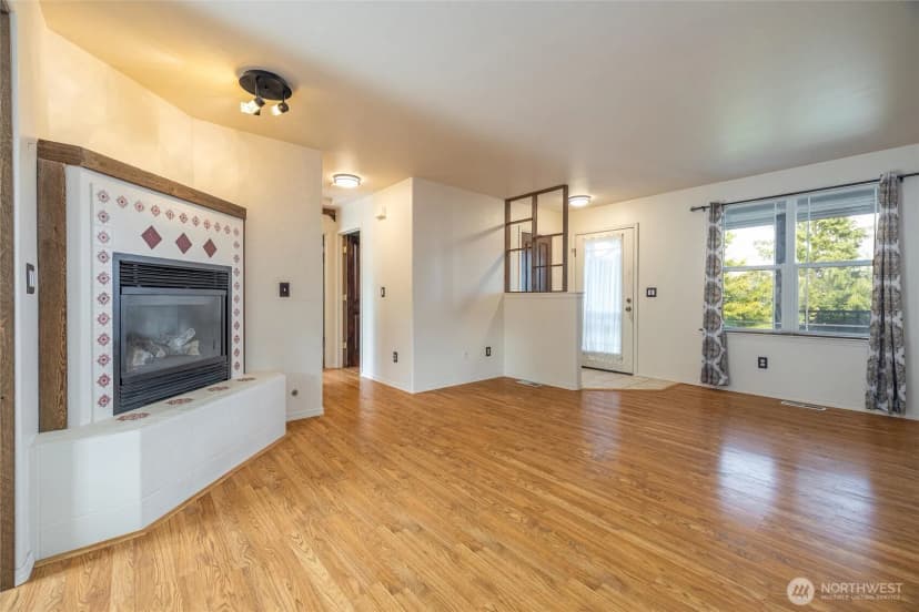 Property photo for 2460 Pine Drive, Ferndale photo 5