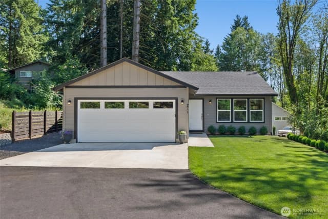 Property photo for 211 Sw Alder Street, Winlock